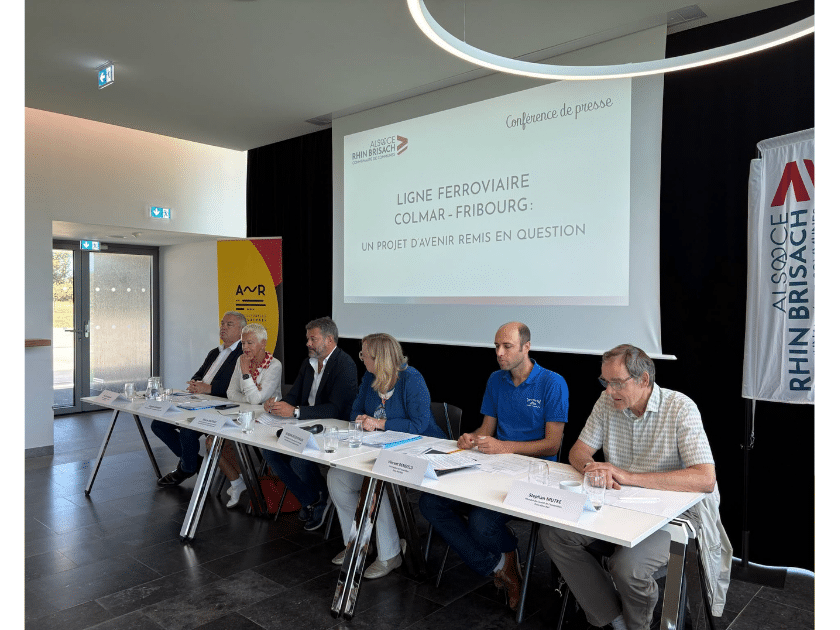 Conférence de presse sur la ligne ferroviaire Colmar-Fribourg
